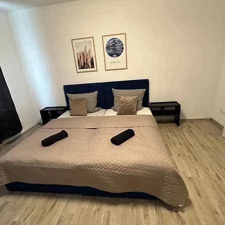 Theox No 15 Fuer 5 Personen Mit Senseo Kaffeemaschine Apartment Duisburg