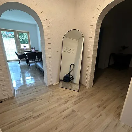 Apartment Theox No 15 Fuer 5 Personen Mit Senseo Kaffeemaschine Duisburg
